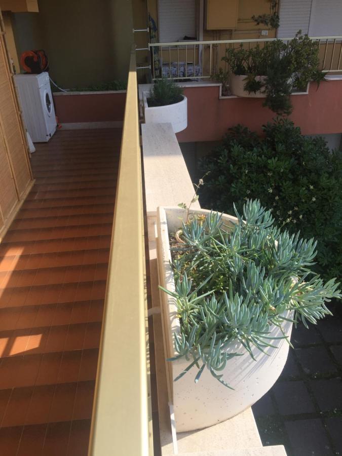 A Due Passi Dal Mare Vallecrosia Exterior photo